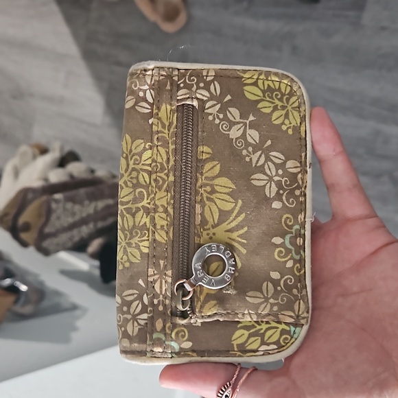 wallet - Picture 2 of 3